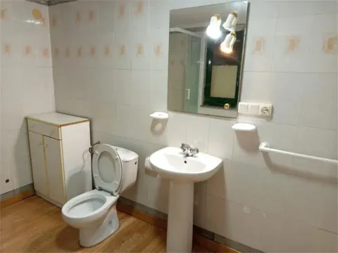 Maison 500 m² à El Franco (2/9)