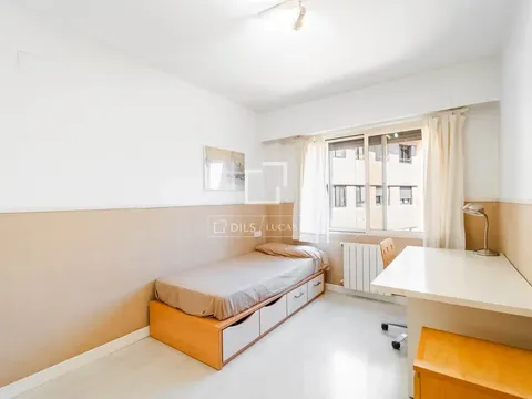 Pis de 206 m² a València