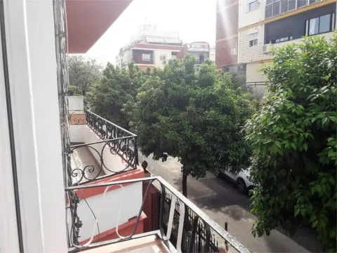 Wohnung 90 m² in Sevilla