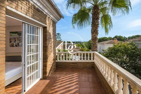 Haus 220 m² in Cubelles