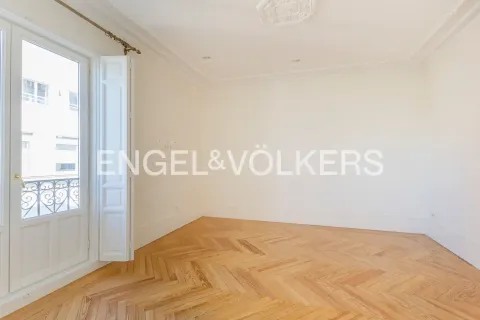 Apartamento 200 m² em Madrid