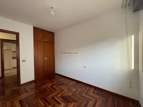 Pis de 90 m² a Vigo