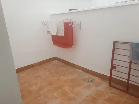 Pis de 40 m² a Gójar (2/19)