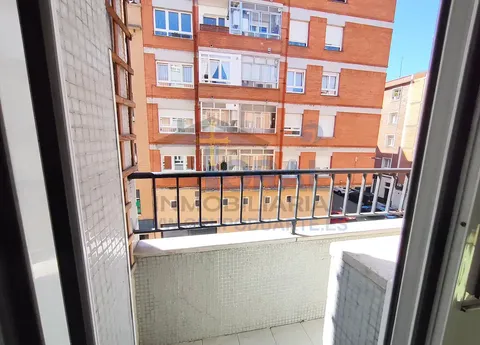 Pis de 89 m² a Gijón