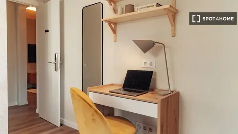 Habitació de lloguer, Barcelona