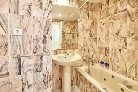 Wohnung 63 m² in Cádiz