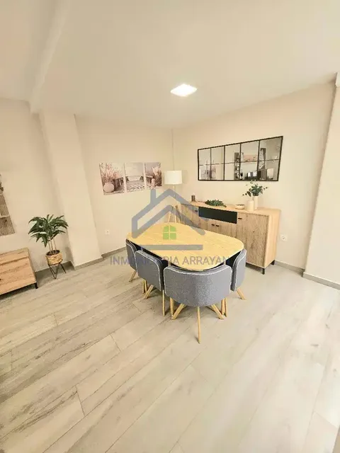 Casa de 120 m² a La Zubia