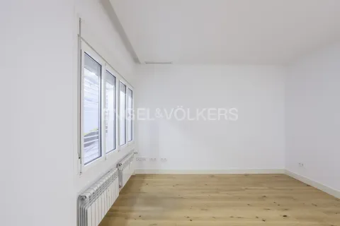Appartamento 186 m² a Madrid