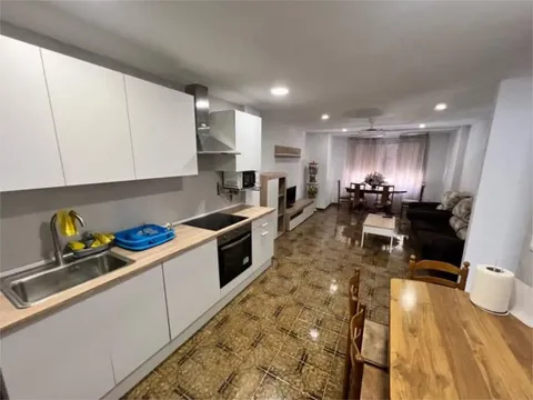 Wohnung 90 m² in Elda