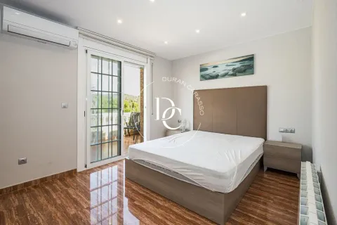 Haus 220 m² in Cubelles