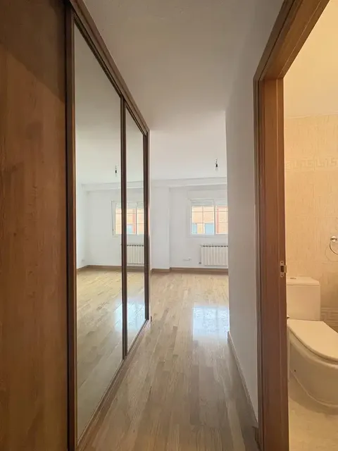 Wohnung 160 m² in Mejorada del Campo