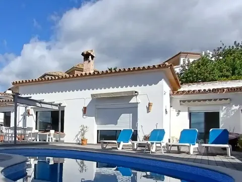 Casa de 240 m² en Istán (2/14)