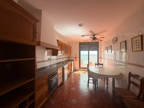 Casa de 236 m² a Rafelbunyol