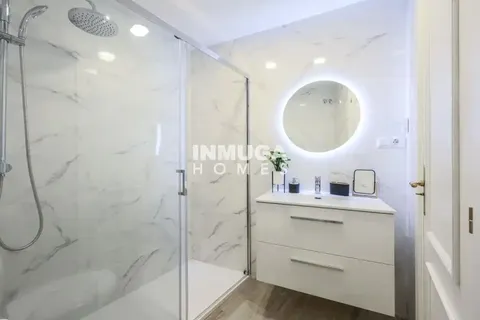 Wohnung 101 m² in Madrid