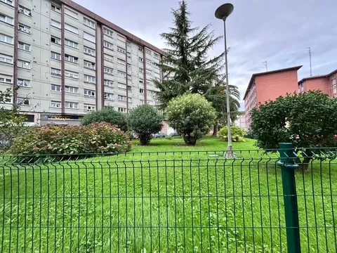 Pis de 102 m² a Gijón