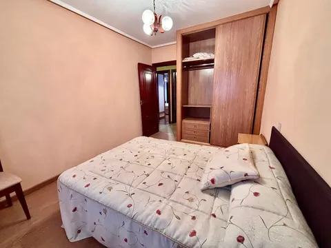 Pis de 102 m² a Gijón