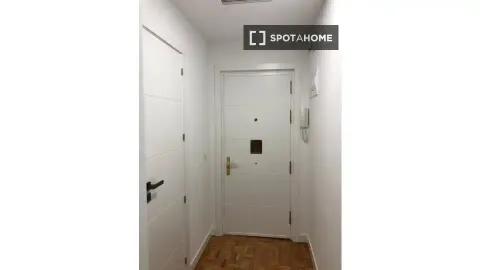 Chambre à louer, Madrid
