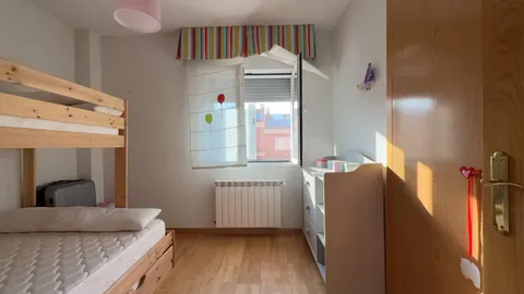 Haus 236 m² in Torija