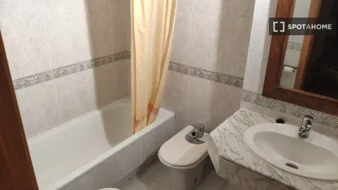 Room for rent, Madrid