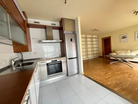 Pis de 78 m² a Pamplona
