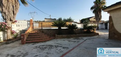 Casa de 630 m² en Riba-roja de Túria (4/19)