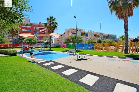 Flat 96 m² in Málaga (4/39)