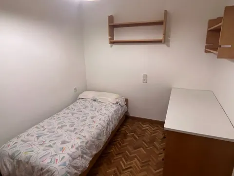 Pis de 104 m² a Terrassa