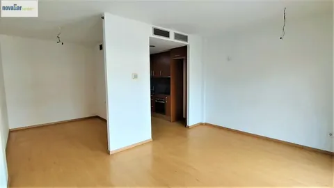 Pis de 40 m² a Terrassa