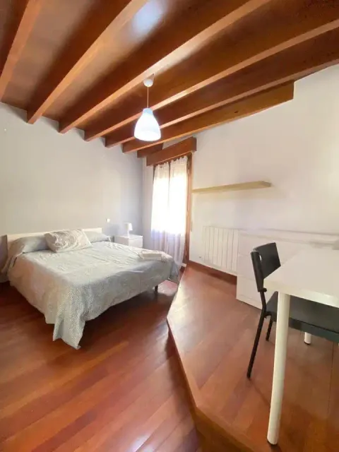 Quarto para alugar, Segovia