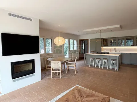 House 141 m² in Corçà