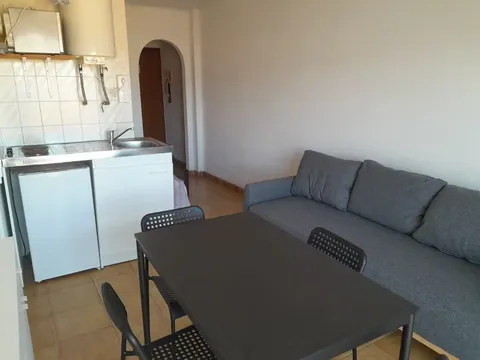 Pis de 28 m² a Castelló d'Empúries