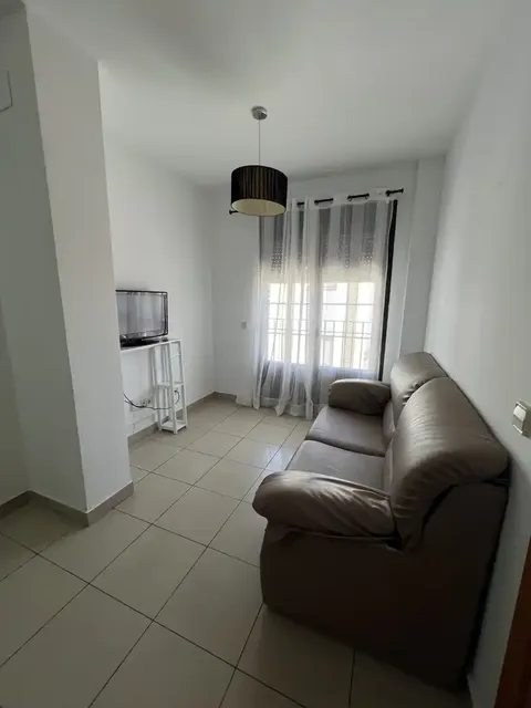 Flat 57 m² in Villarrobledo (2/18)