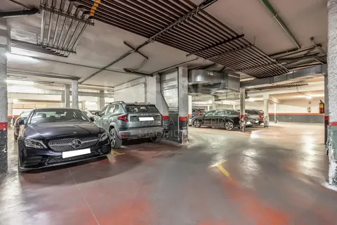 Wohnung 94 m² in Madrid