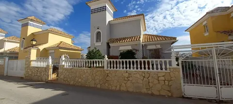 Casa de 123 m² a Oriola