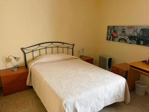 Flat 110 m² in Granada