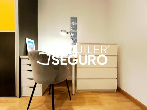 Pis de 77 m² a València