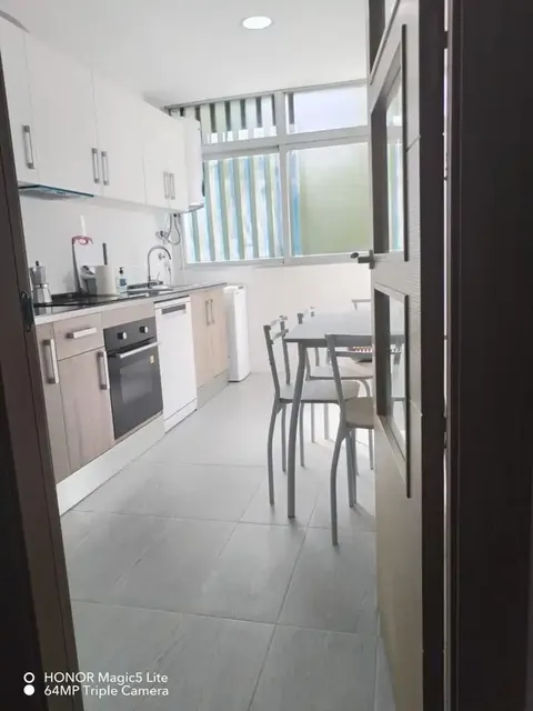 Wohnung 90 m² in Granada
