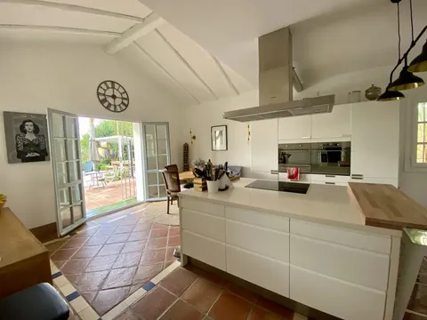 Haus 375 m² in Benahavís