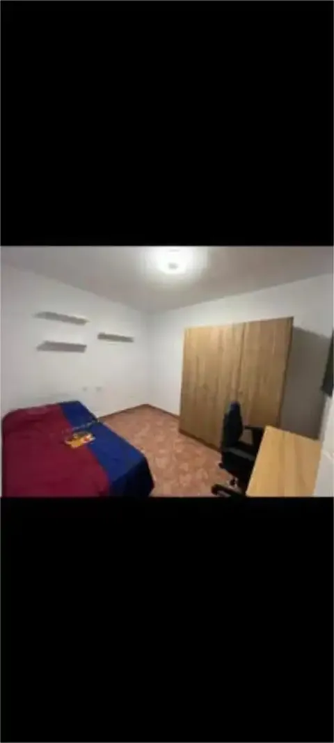 Pis de 70 m² a Còrdova