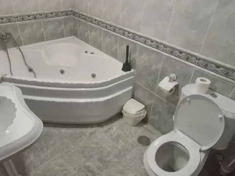 Habitació de lloguer, Carballo
