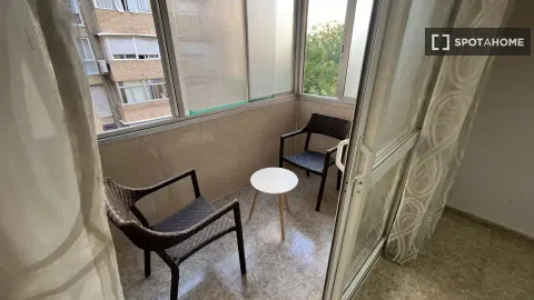 Quarto para alugar, Jaén