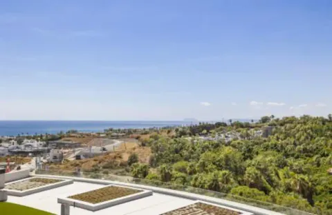 Pis de 121 m² a Estepona