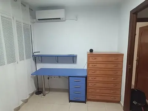 Pis de 110 m² a Còrdova