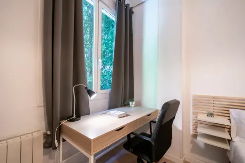 Chambre à louer, Valence