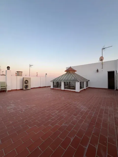 Apartamento 190 m² em Carmona