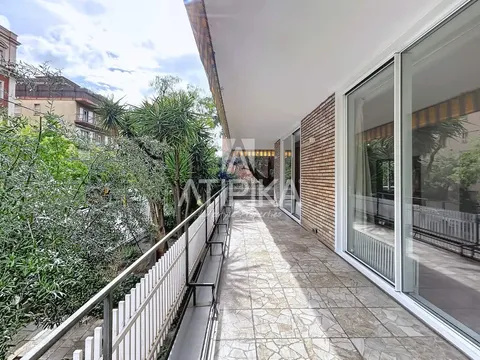 Pis de 340 m² a Barcelona