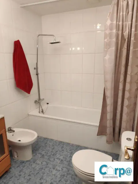 House 221 m² in Andosilla