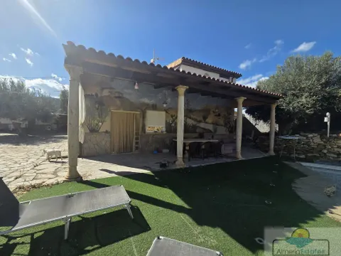 Casa de 100 m² a Albox