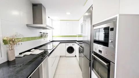 Wohnung 150 m² in Granada