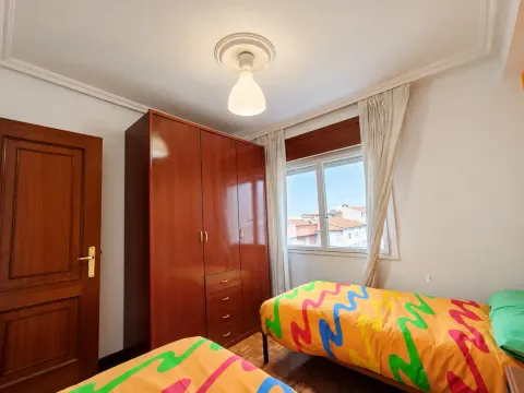 Wohnung 67 m² in Gijón / Xixón